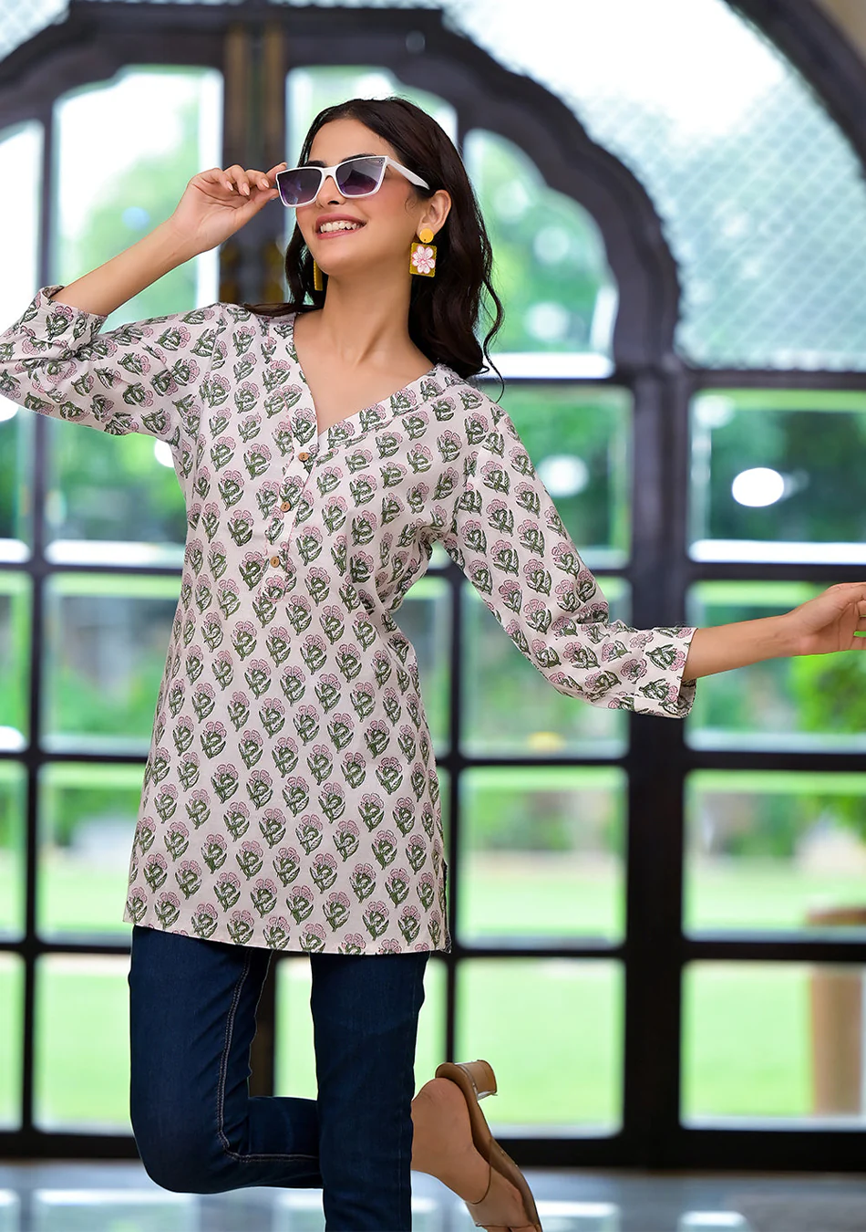 White Floral Print Pure Cotton A-line Top - Image 3