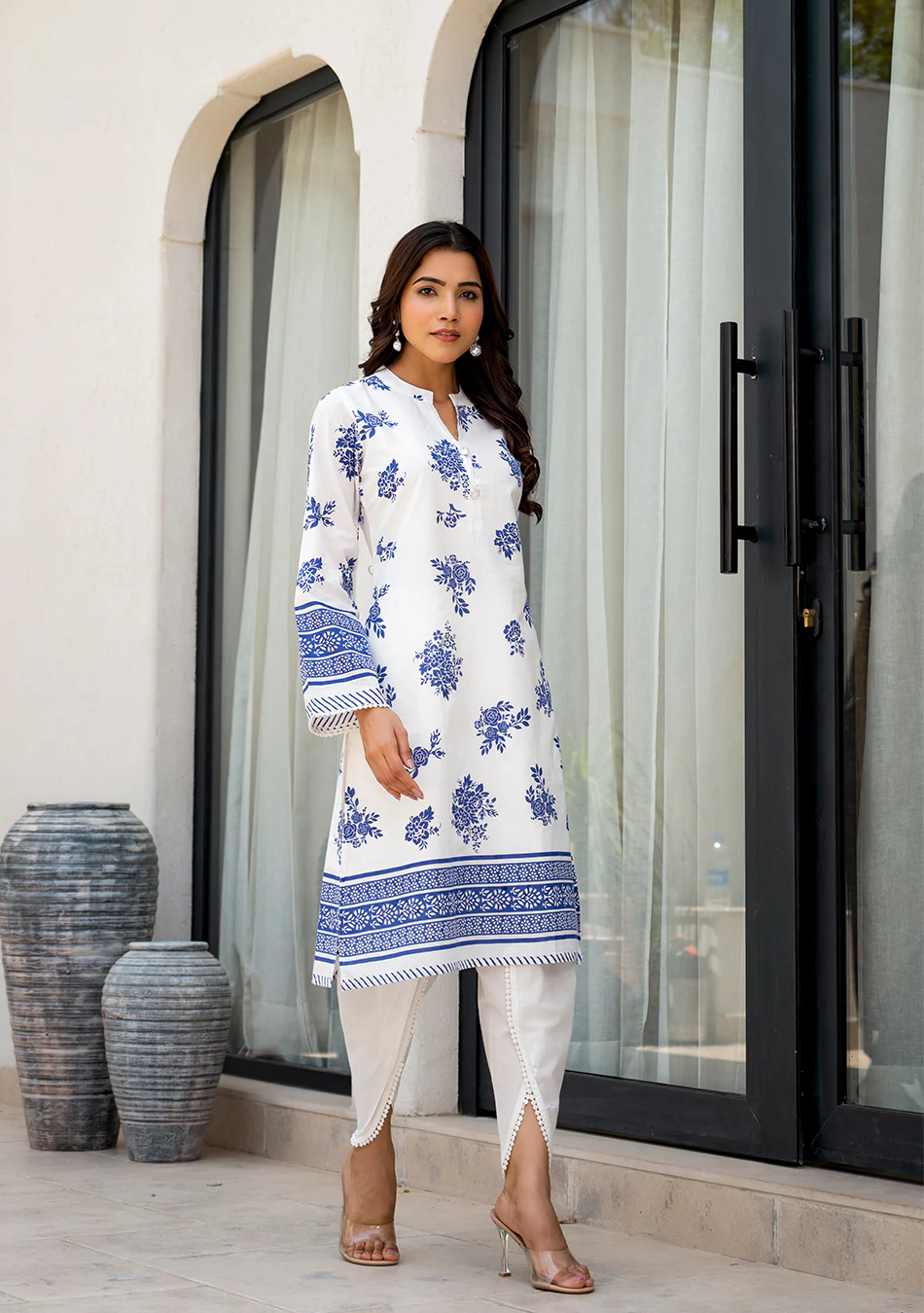 White Floral Printed Straight Kurta With Tulip Pant - Image 5