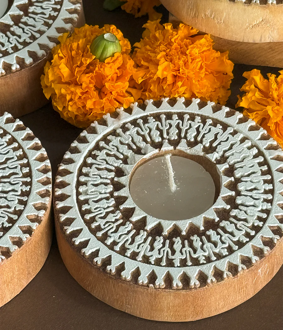 Wooden Devotion handcrafted Diya (Set of 4 Diyas) - Image 2