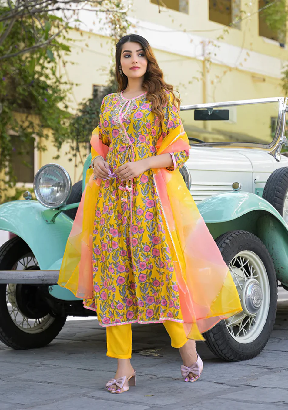 Yellow Floral Printed Muslin Kurta Pant with Dupatta - Image 3